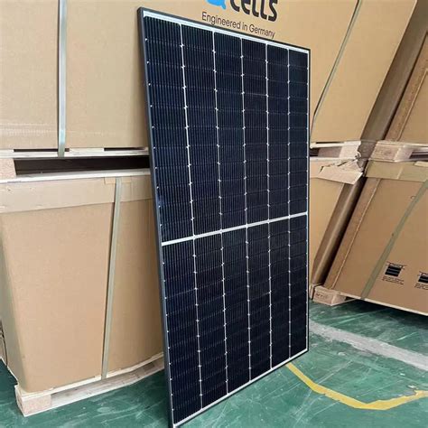 Solar Panel Tw P Type Half Cell Monofacial Module 550W 555W BIPV Solar