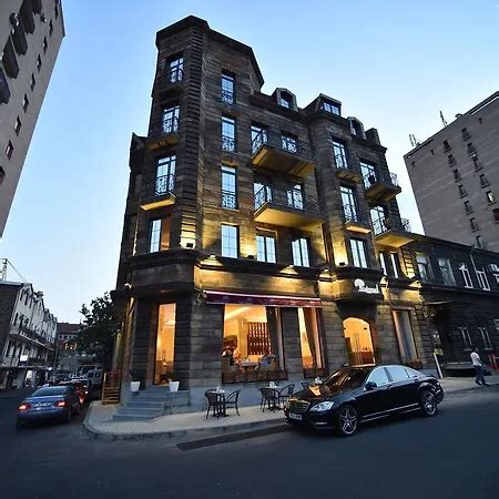 6 Best Family Friendly Hotels to Travel With Kids in Yerevan, Armenia ...