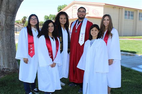 Six Lead Gustine High Class Of 2018 Local News