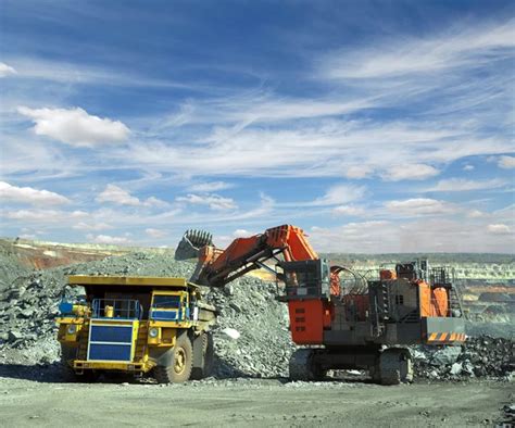 Loading Of Iron Ore Stock Photo By Sergioz