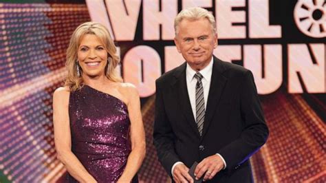 Vanna White reacts to Pat Sajak's 'Wheel of Fortune' retirement: 'Cheers to you' - Good Morning ...