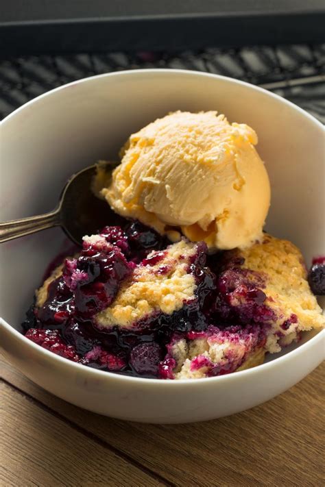 13 Best Black Raspberry Recipes and Desserts - Insanely Good