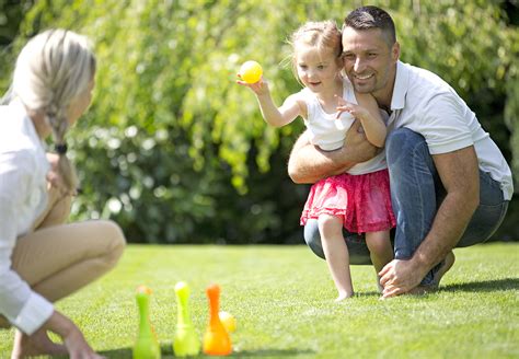 Lawn Bowling Outdoor Lawn Games - LawnCentral