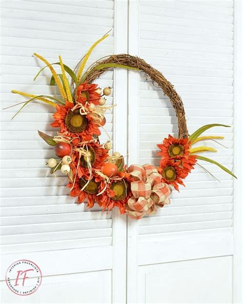 14 DIY Thanksgiving Wreath Projects to Craft and Enjoy