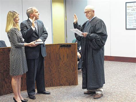 Mayor City Council Seats Take Oaths Of Office Newberry Observer