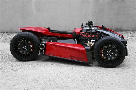 De Lazareth Wazuma V F Quad Heeft Een V Uit Een Ferrari