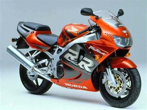 Мотоцикл Honda Cbr 900rr Fireblade 1999 Цена Фото Характеристики Обзор Сравнение на БАЗАМОТО