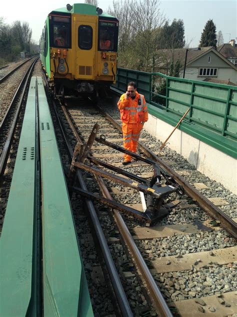 Lorry Smashes Into Dulwich Bridge Narrowly Missing Packed Train