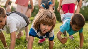 WHEELBARROW RACE - Game Rules