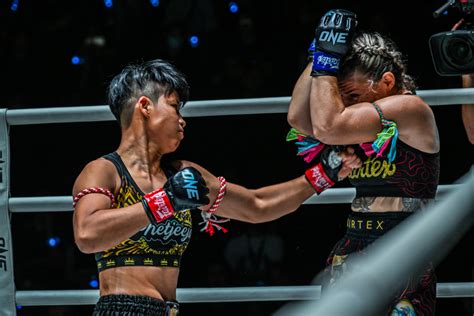 “周五格斗夜 46”ko高手碰撞！梅克森对战“泰拳女皇”佩姬贾 One Championship The Home Of