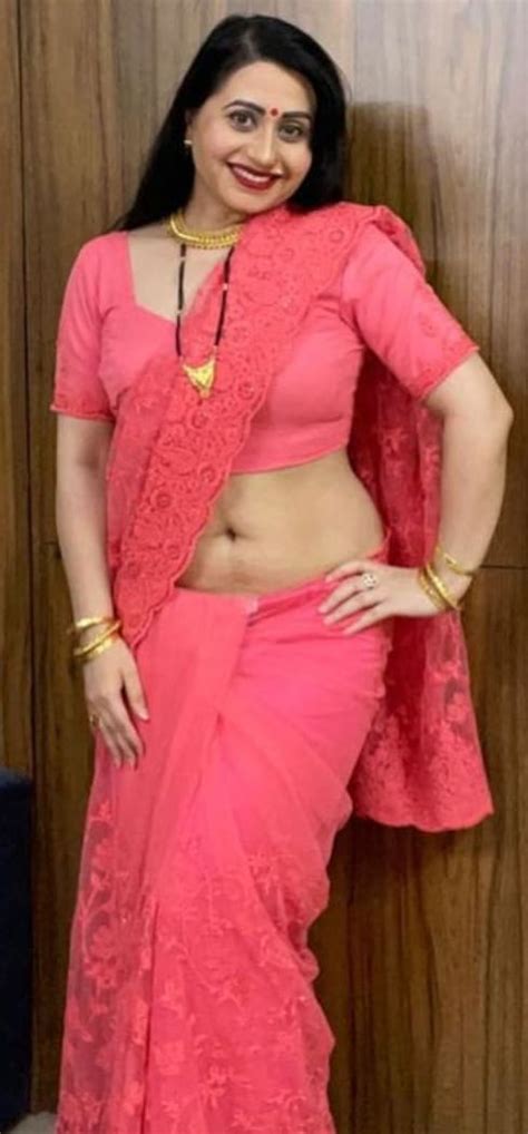 Anjali Rana Navel In Pink Saree Scrolller