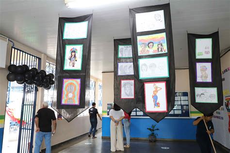 Escola Estadual Realiza Projeto A Cor Da Cultura Para Homenagear O