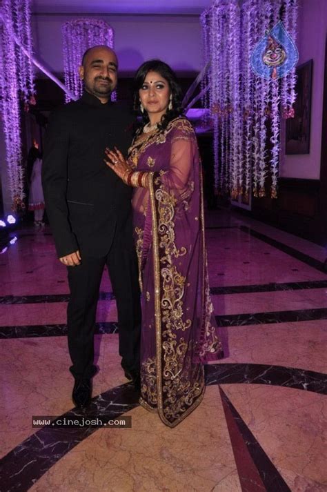 Singer Sunidhi Chauhan Wedding Reception Photo Of