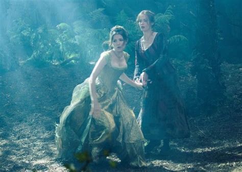 Into The Woods Emily Blunt And Anna Kendrick On A Bucket List” Check