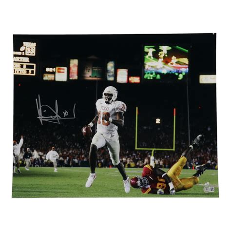 Vince Young Signed Texas Longhorns 16x20 Photo (Beckett) | Pristine Auction