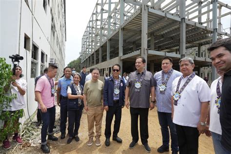 Speaker Romualdez Swimming Pool Clubhouse Kasama Sa Socialized Housing Ng Marcos Admin