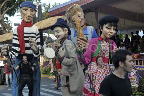 PARADE PESTA KESENIAN BALI ANTARA Foto