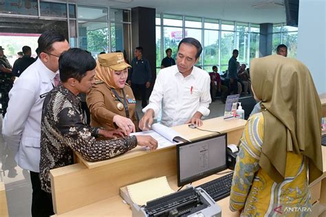 Presiden Tinjau Pelayanan Dan Sapa Pasien RSUD Dr Sobirin Sumsel