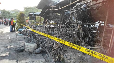 Pasar Babe Kudus Terbakar Diduga Karena Korsleting Listrik Murianews