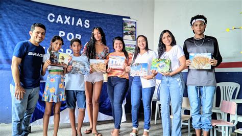 Assist Ncia Social Exposi O Caxias Por Fotografias Levada Aos