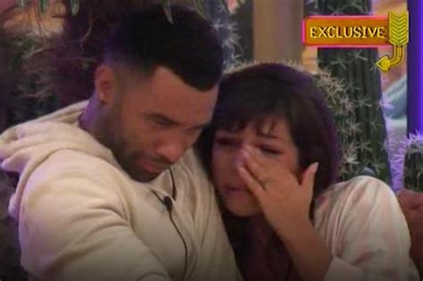 Celebrity Big Brother S Roxanne Pallett Breaks Down In Floods Of Tears