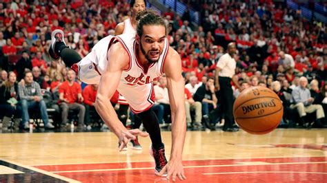 Joakim Noah OK with potential bench role for Chicago Bulls