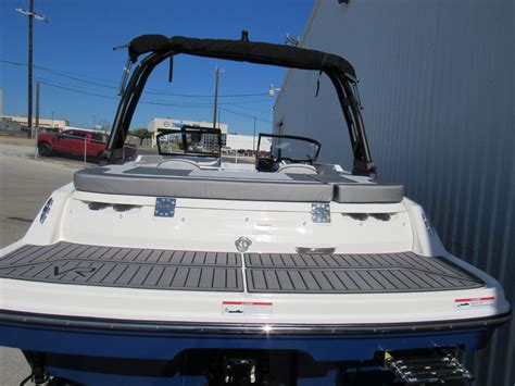 2023 Bayliner VR4 Bowrider MarineMax Sail Ski San Antonio