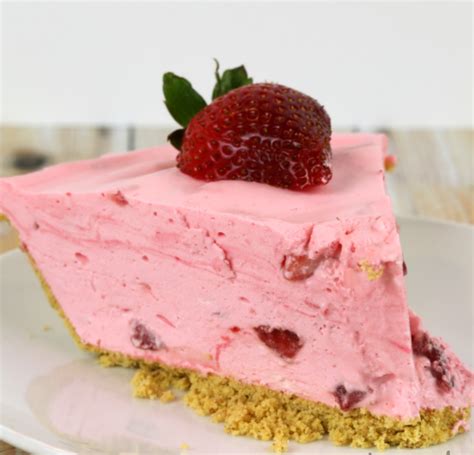 strawberry jello pudding pie