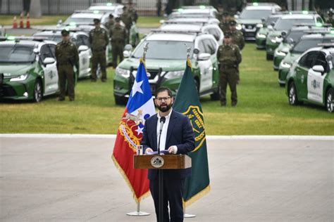 Carabineros de Chile on Twitter El Presidente de la República