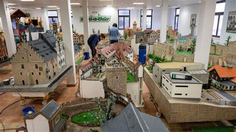 Bauerndemo Im Miniaturenpark Ruhla