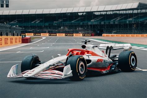 Formula Reveals Full Size Car