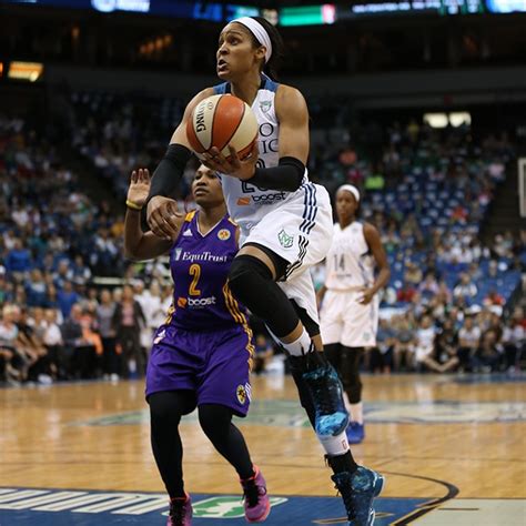 Photo Gallery – Game 3 | Lynx vs. Sparks