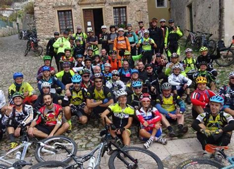 Accademia Nazionale Di Mountain Bike Lanciato Il Corso Nazionale Guide