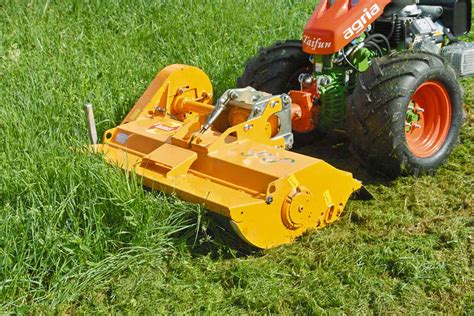 SMEfor tractors from 16 hp humus Mulchgeräte