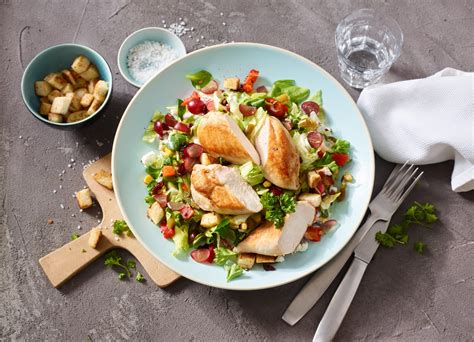 Kunterbunter H Hnchen Salat Mit Cro Tons Deutsches Gefl Gel