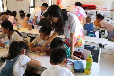 一场青春与乡村的“双向奔赴”——青岛理工大学社会实践队伍奔赴济宁泗水开展支教与调研活动 —山东站—中国教育在线