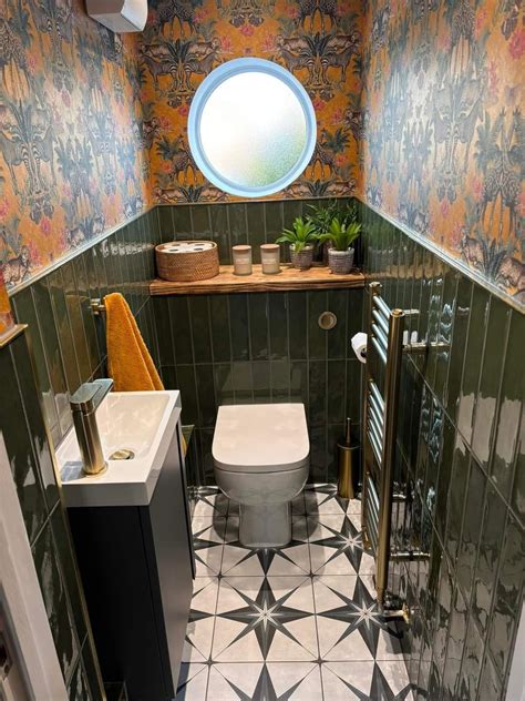 33 Trendy Bathroom Wallpaper Ideas To Elevate Your Space Artofit