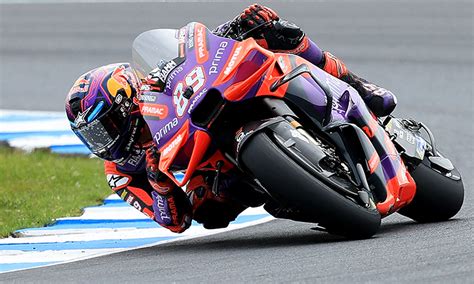 Martin Wins Australian Motogp Sprint Race