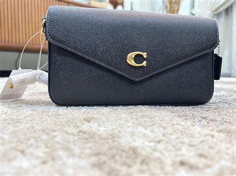 Coach Crossgrain Leather Wyn Crossbody In Black Women S Fashion Bags