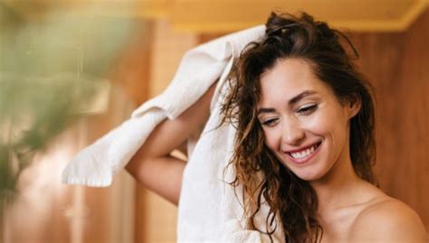 Solo Con Questo Potente Rimedio Naturale I Capelli Cresceranno Senza Sosta