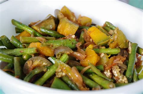 MIXED VEGETABLES (PINAKBET)