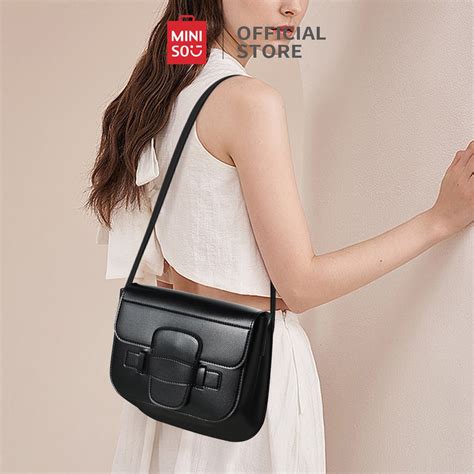 Jual MINISO Tas Selempang Saddle Retro Crossbody Bag Tas Pundak Simple