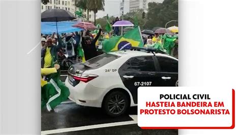 Policial Civil Investigado Por Usar Bandeira Em Viatura Durante