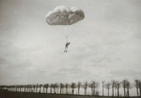 History of the Parachute (Inventors and Innovations)