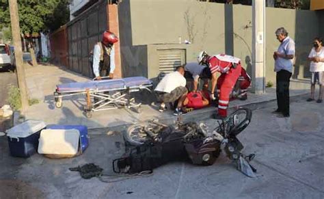 Invade Carril Choca De Frente Contra Motociclista Y Lo Fractura En