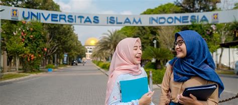 Pendaftaran And Biaya Kuliah Uii Yogyakarta Universitas Islam Indonesia Ta 2023 2024 Daftar