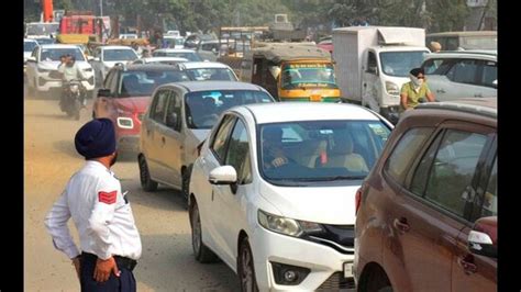 Ludhiana Traffic Cops To Launch Drive To Enforce High Security Number Plate Compliance From Dec