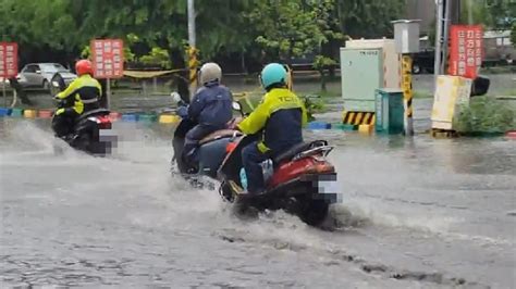 快訊／雨彈夜襲！高雄一級淹水警戒 5縣市大雨特報｜東森新聞：新聞在哪 東森就在哪裡