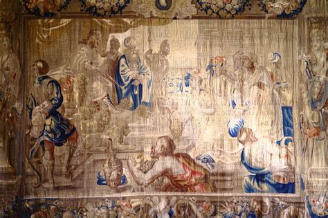 Unravelling the origins of the Strachan Hall tapestry – Trinity Magazine