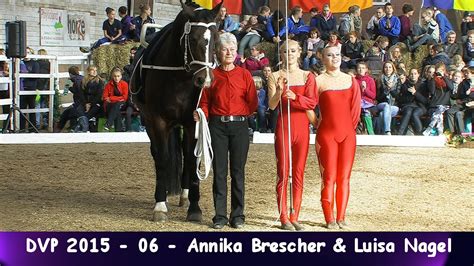 Annika Brescher Luisa Nagel 06 Deutscher Voltigierpokal